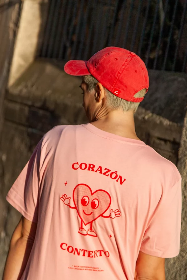 CORAZÓN CONTENTO Camiseta orgánica unisex (rosa pastel)